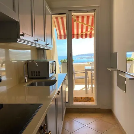 Mansfield Vue Carte Postale Terrasse Piscine Calme Port A 200m A Pied Mentona