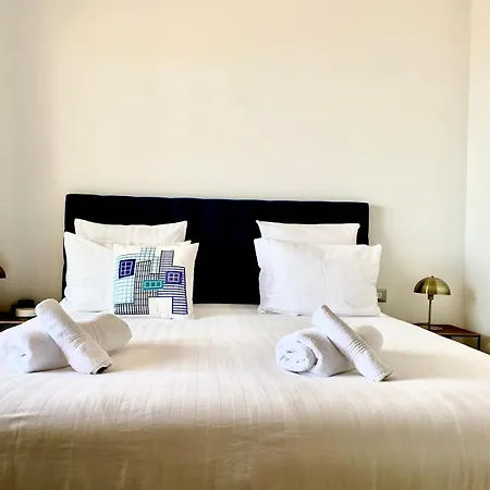 Mansfield Vue Carte Postale Terrasse Piscine Calme Port A 200m A Pied Apartament