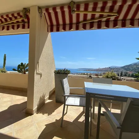 Mansfield Vue Carte Postale Terrasse Piscine Calme Port A 200m A Pied Ментона