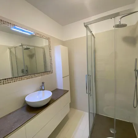 Mansfield Vue Carte Postale Terrasse Piscine Calme Port A 200m A Pied