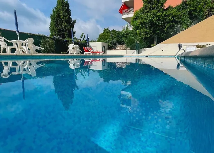 Mansfield Vue Carte Postale Terrasse Piscine Calme Port A 200m A Pied