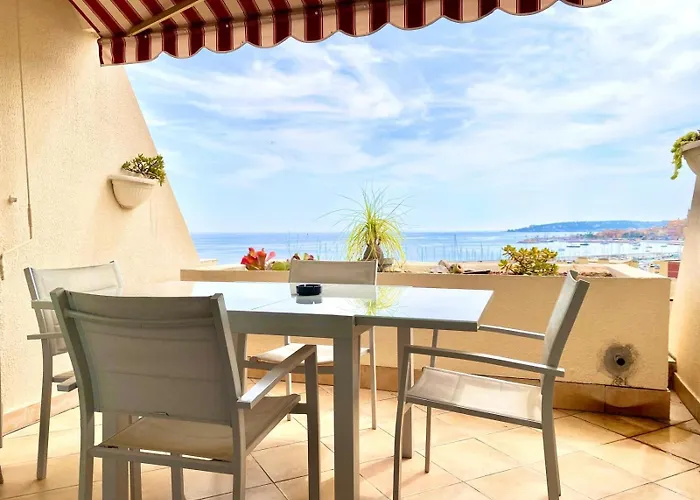 Mansfield Vue Carte Postale Terrasse Piscine Calme Port A 200m A Pied شقة مينتون