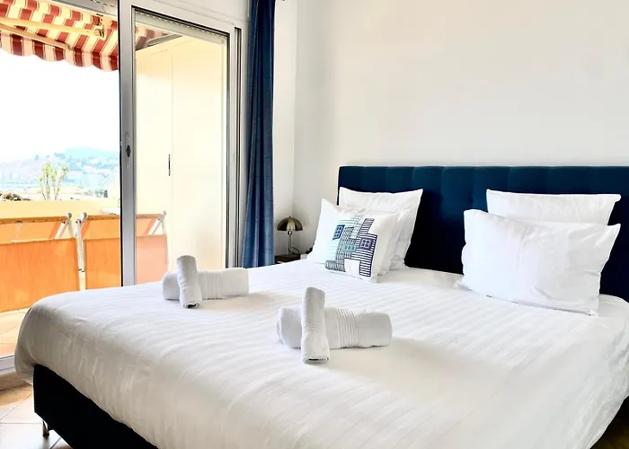 Mansfield Vue Carte Postale Terrasse Piscine Calme Port A 200m A Pied * 芒通